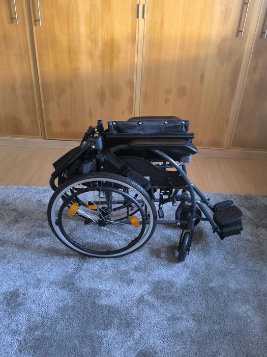 Cadeira de Rodas