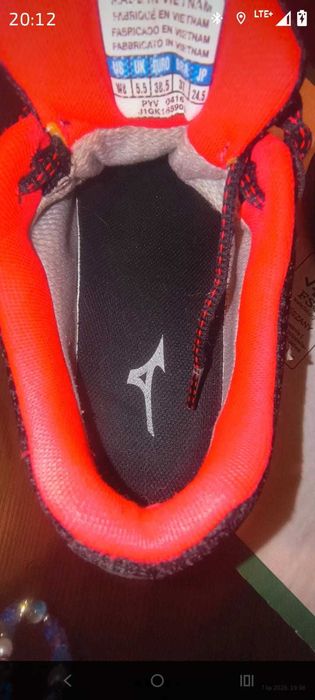 Buty sportowe damskie MIZUNO
