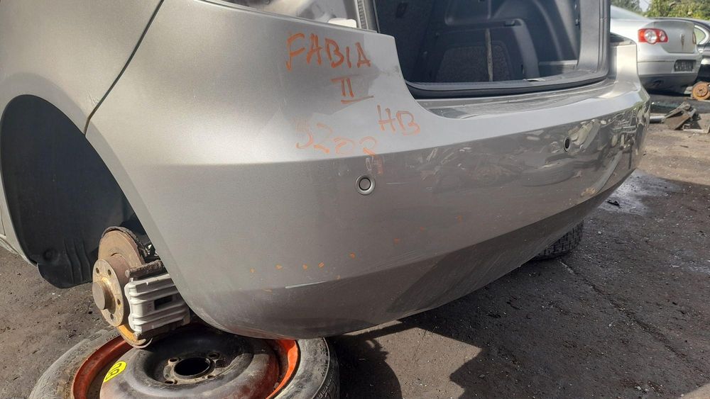 Zderzak tylny tył pdc skoda fabia ii 2 hb 9202