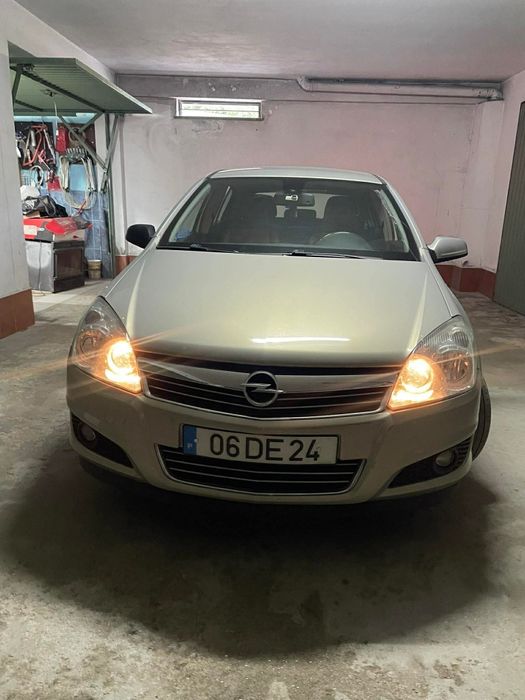 Opel Astra  1.3 cdti