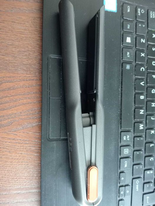 Prancha de Cabelo Sem Fios (Cordless) 2 em 1 - Modelo 082 - NOVA