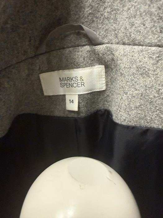 Пальто. У складі вовна