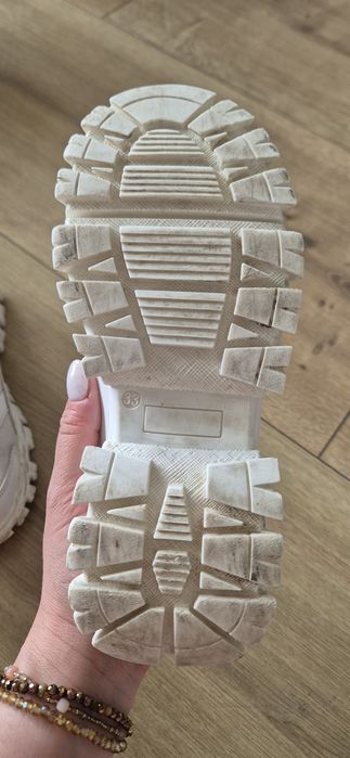 Adidasy marki Hugo Boss, roz. 33
