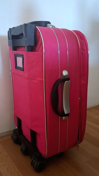 Mala de viagem rosa