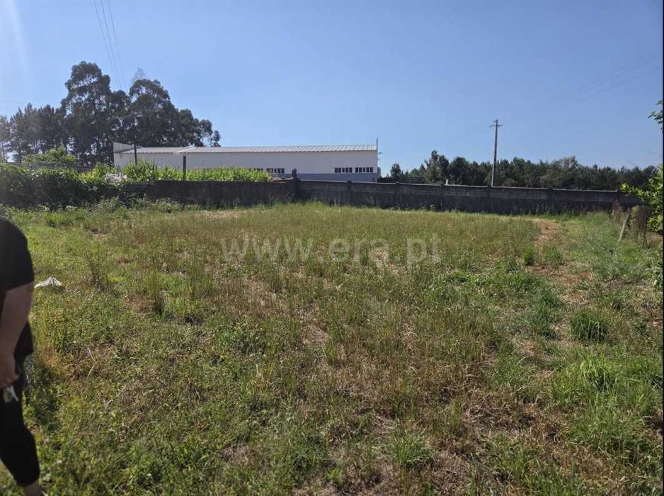 LAUNDOS PLOT 800 m² + SMALL HOUSE FOR RESTORATION