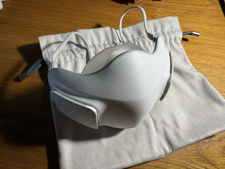 Маска  LG Puricare (респіратор)