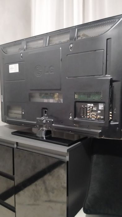 Telewizor LG 42PT353