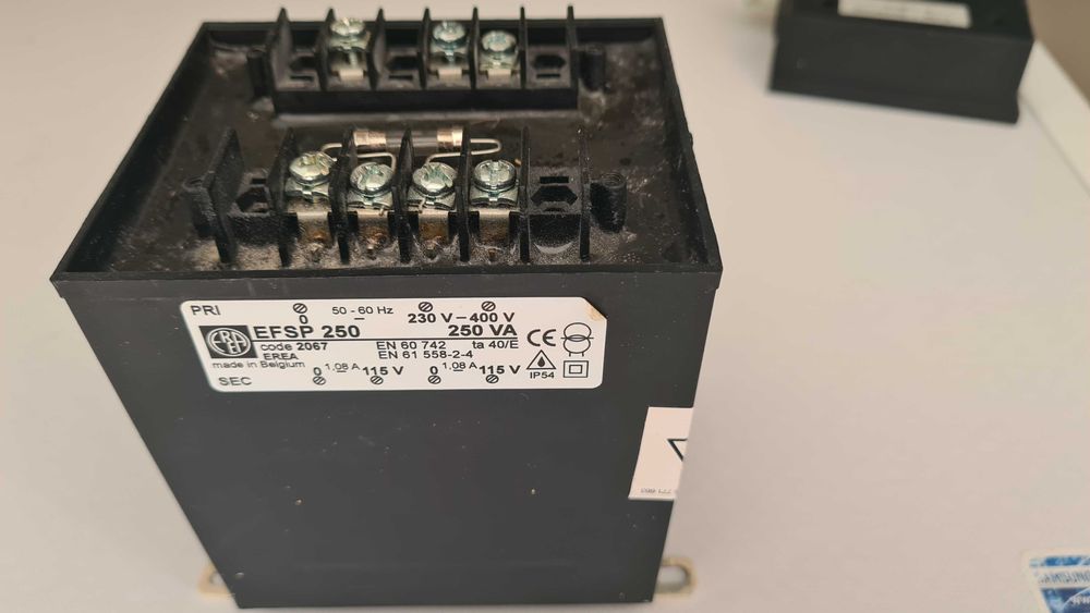 Transformator 115v