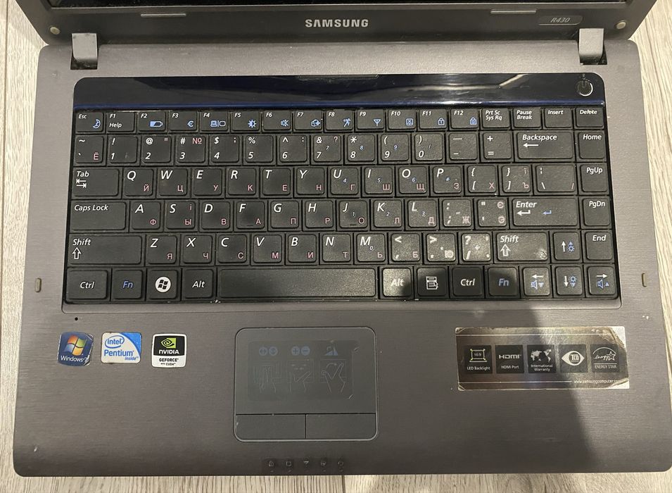 Ноутбук самсунг R430