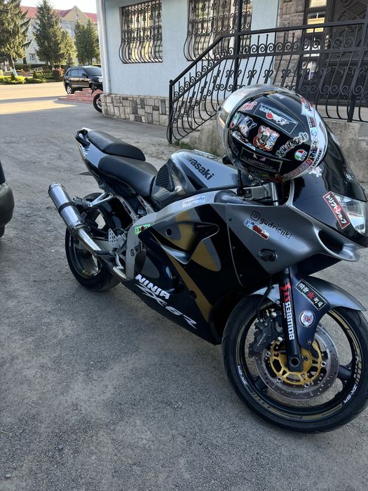 kawasaki zx6r 2001