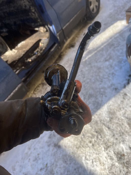 Насос масленный 2.3 вольво 940 volvo 940