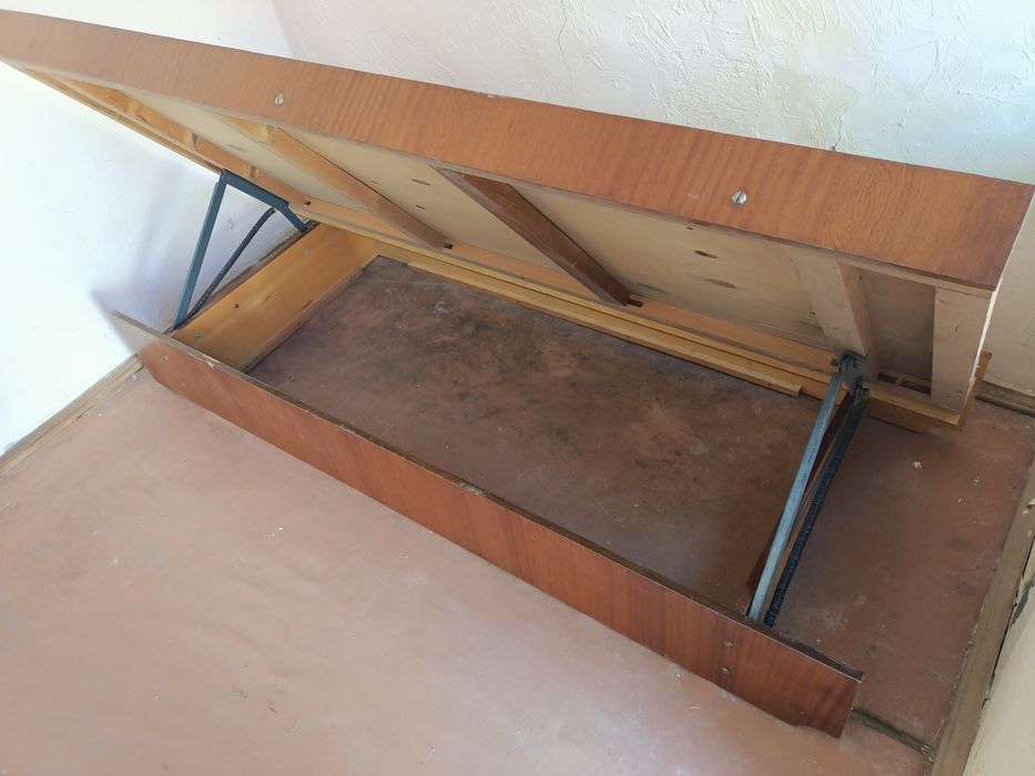 Продаю каркас односпальной кровати