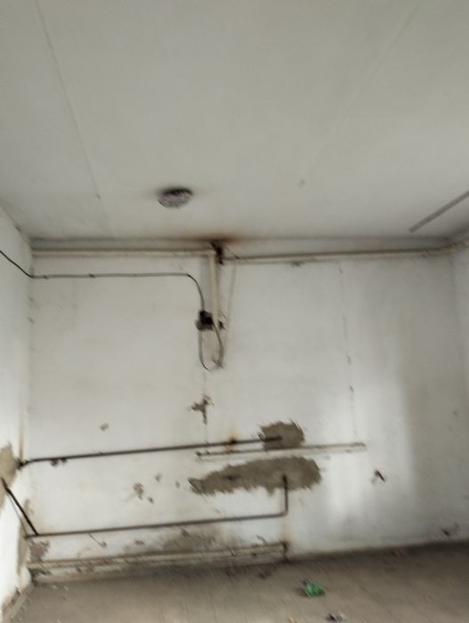 Нежитлове приміщенні, Будівля громадського призначення