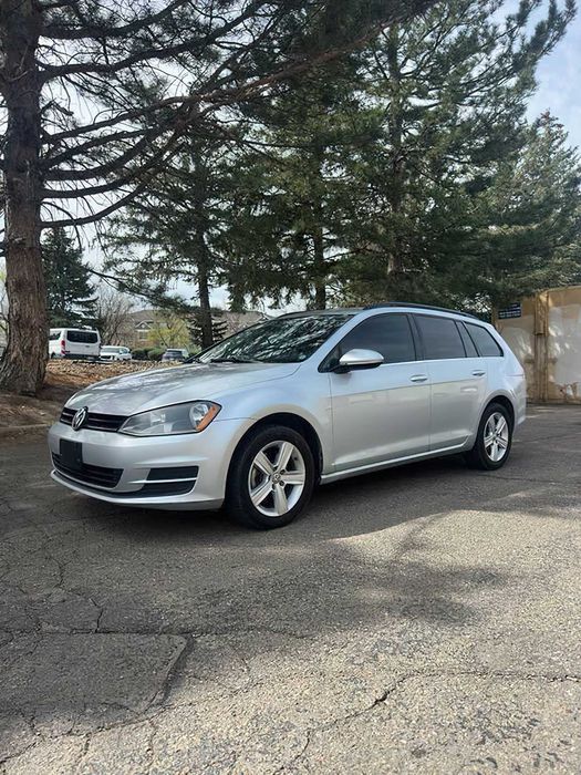 Volkswagen Golf SportWagen TDI S      2015