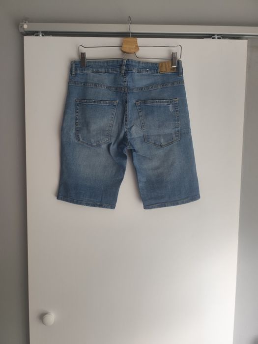 Spodnie jeansowe szorty dżinsowe przetarcia XS denim Bermudy