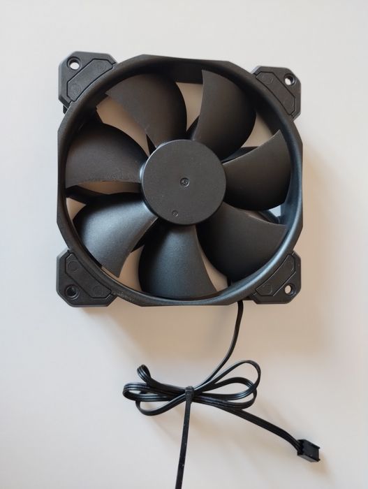 Вентилятор Corsair SP120 Elite Black