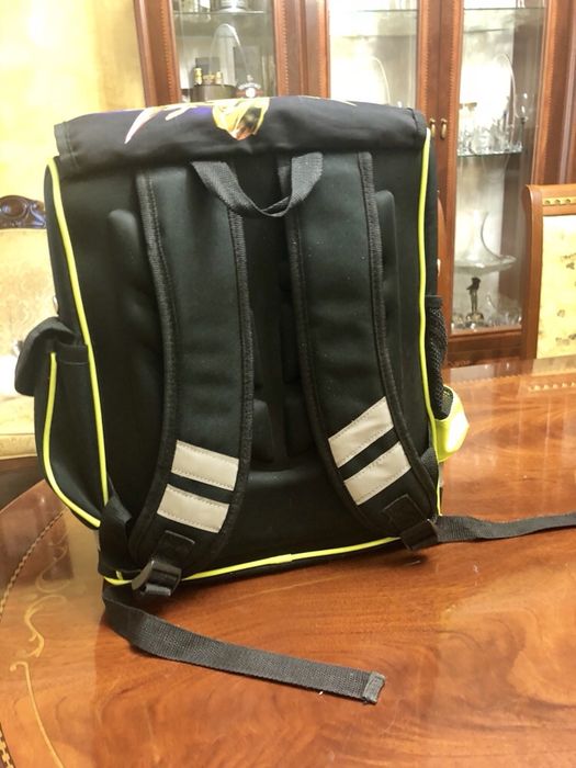 Продам рюкзак для школьников