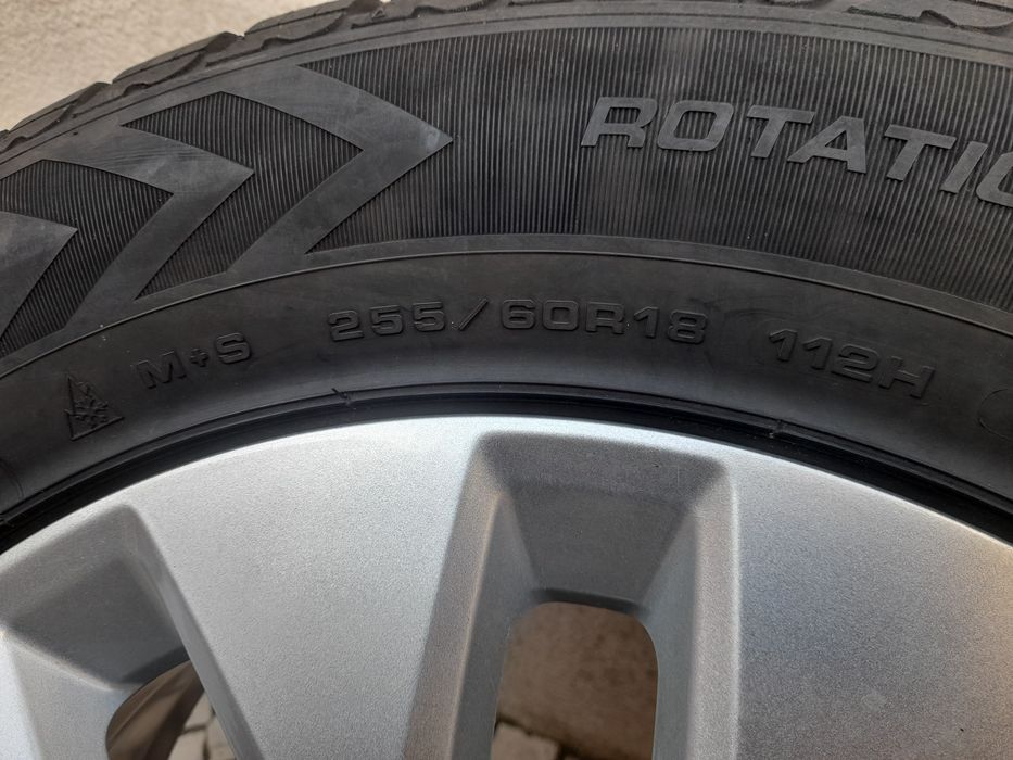 Jantes 18 Land Rover  Discovery Freelander Evoque Jaguar  pneus 255/60R18 Good Year