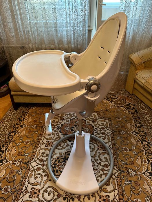Стільчик для годування Bloom Fresco (White / Coconut White)