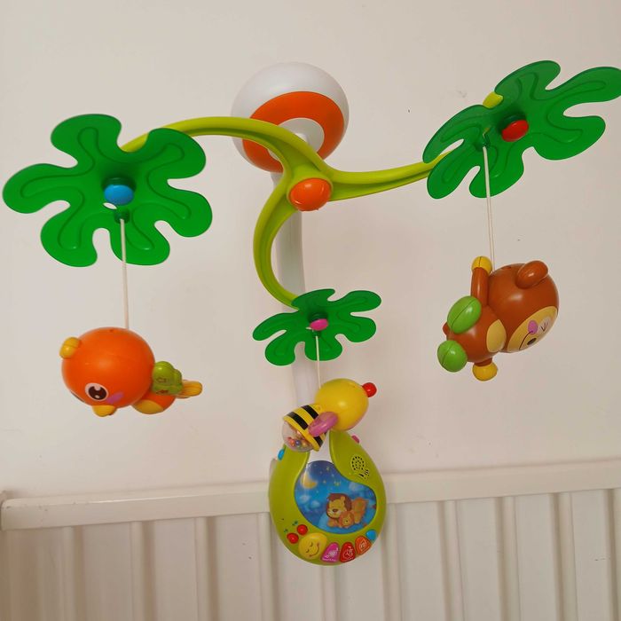 Карусель музична, мобіль  на ліжечко