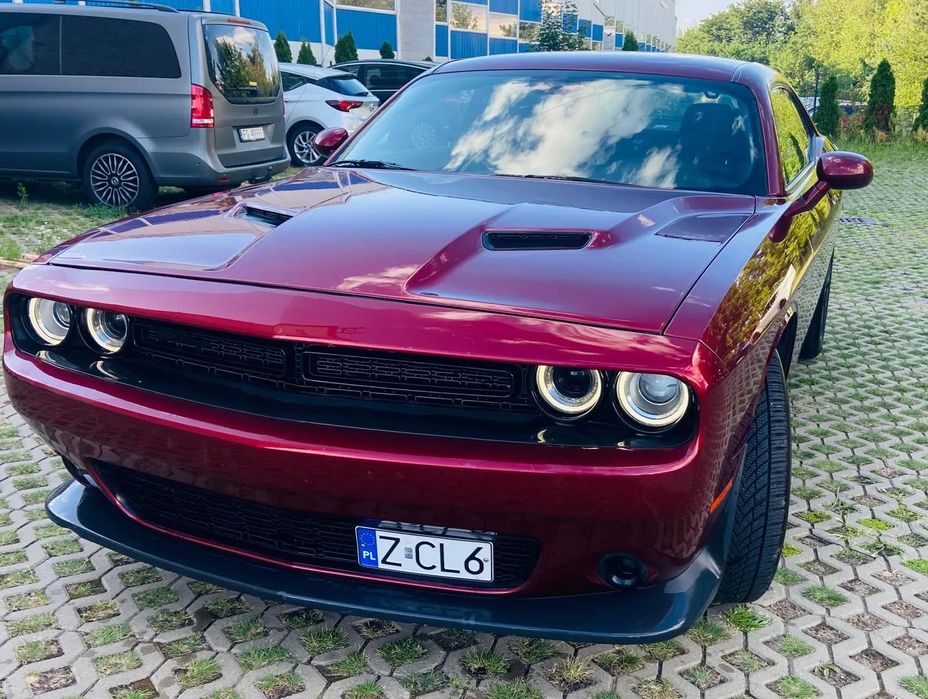 Dodge Challenger