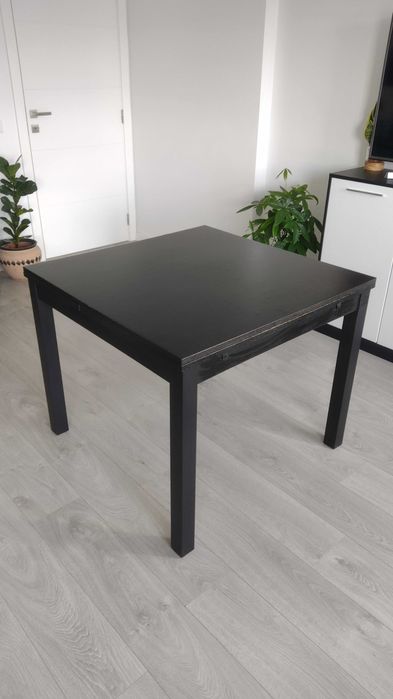 Mesa de Jantar Extensível IKEA BJURSTA