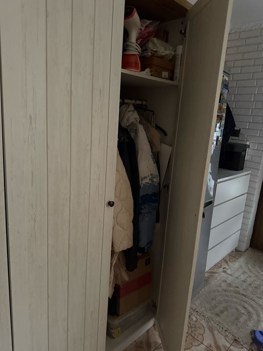 Шафа для зберігання речей