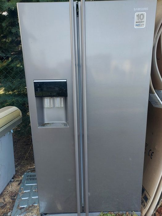 Lodówka side by side