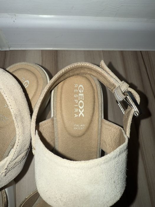 Sandały włoskie Geox 39