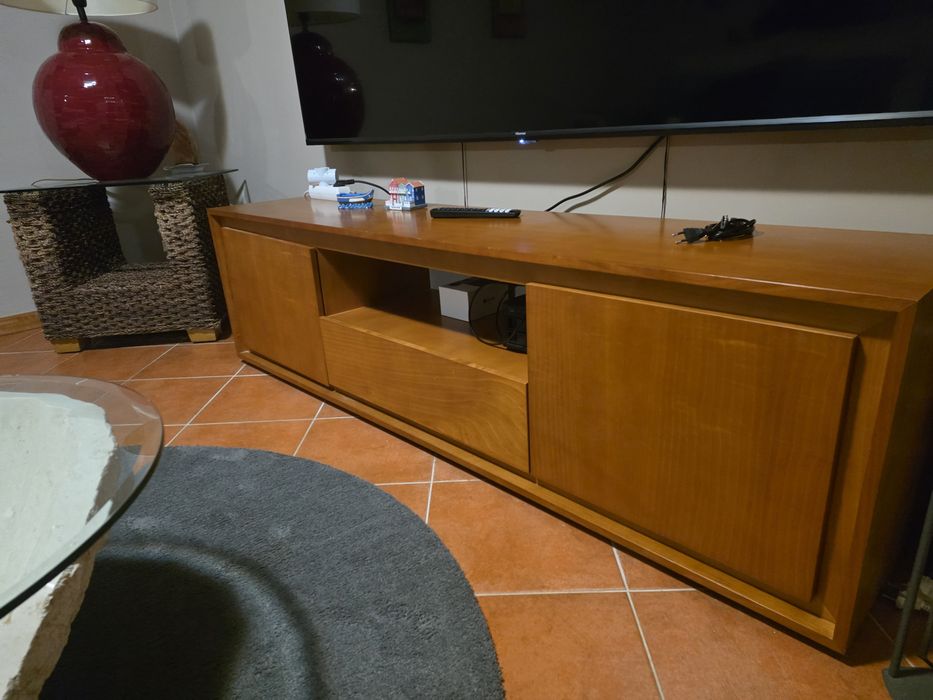 Móvel Televisão  Madeira