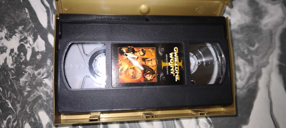 Titanic, Gwiezdne Wojny I, Armageddon, Night Friendt VHS