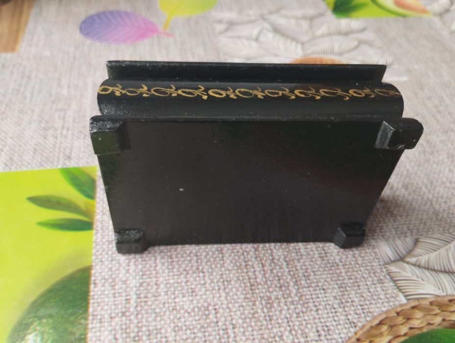 Шкатулка декоративная