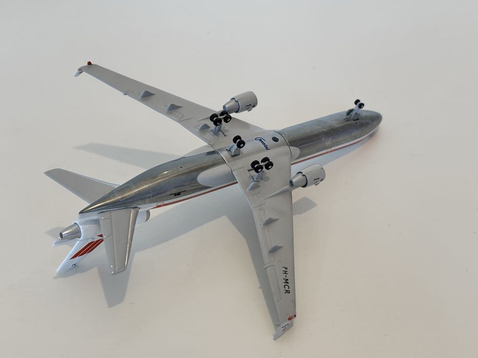 Model Gemini Jets Martinair MD-11 1/400
