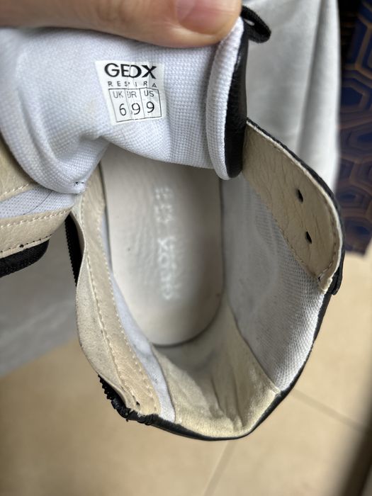 Buty przejsciowe Geox 39 stan bardzo dobry