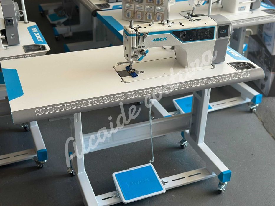 Máquina de Costura industrial Jack A4c novo modelo