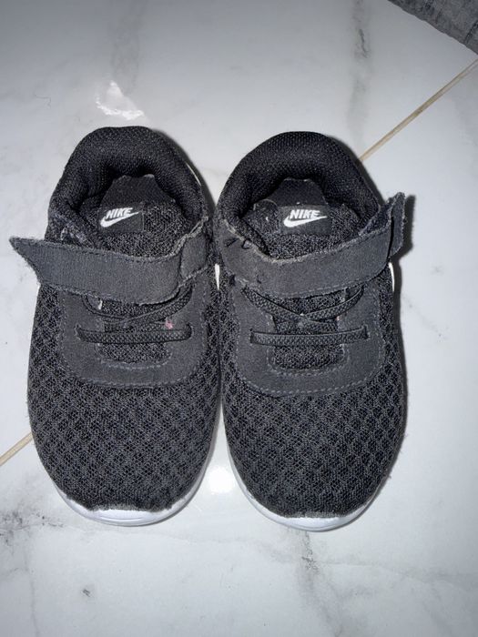 кросівки Nike 23,5 р