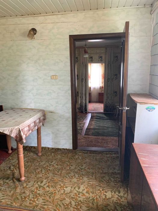 Продам Будинок біля річки в затишному районі   ( район Бровар)