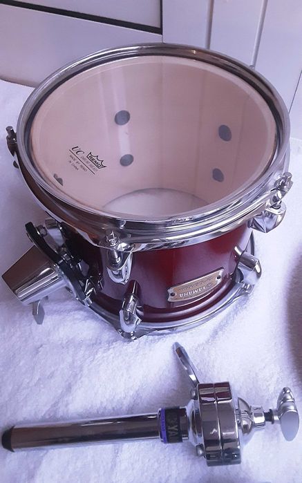 Prato Sabian China VENDIDO! + Timbalão Yamaha Stage Custom 8" Como Novo 100€