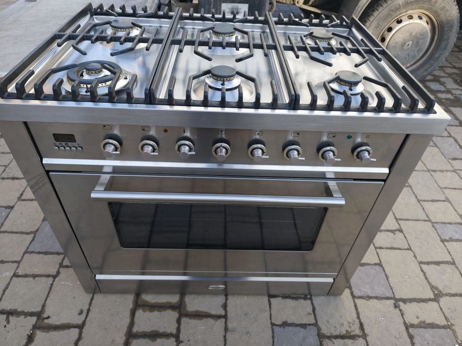 Професійна газова плита на 6 камфорок