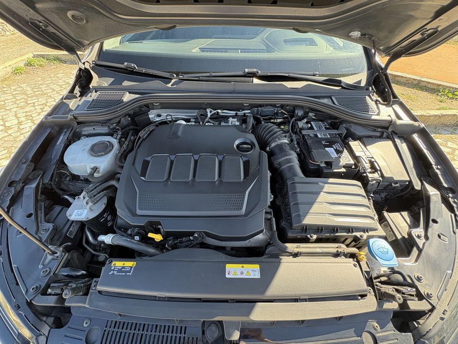 Volkswagen Golf 8 Variant 2.0tdi