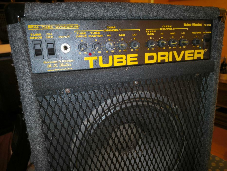 Amplificador de Guitarra Tubeworks (Válvulas) 12" Made in USA Combo