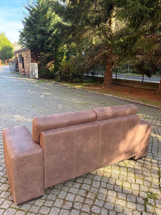 Sprzedam używana sofa/brązowa
