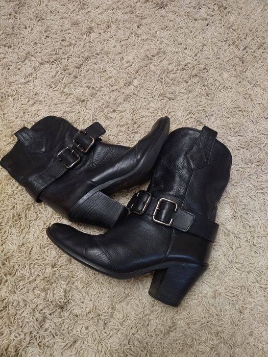 Ботінки -козачки 39 розмір