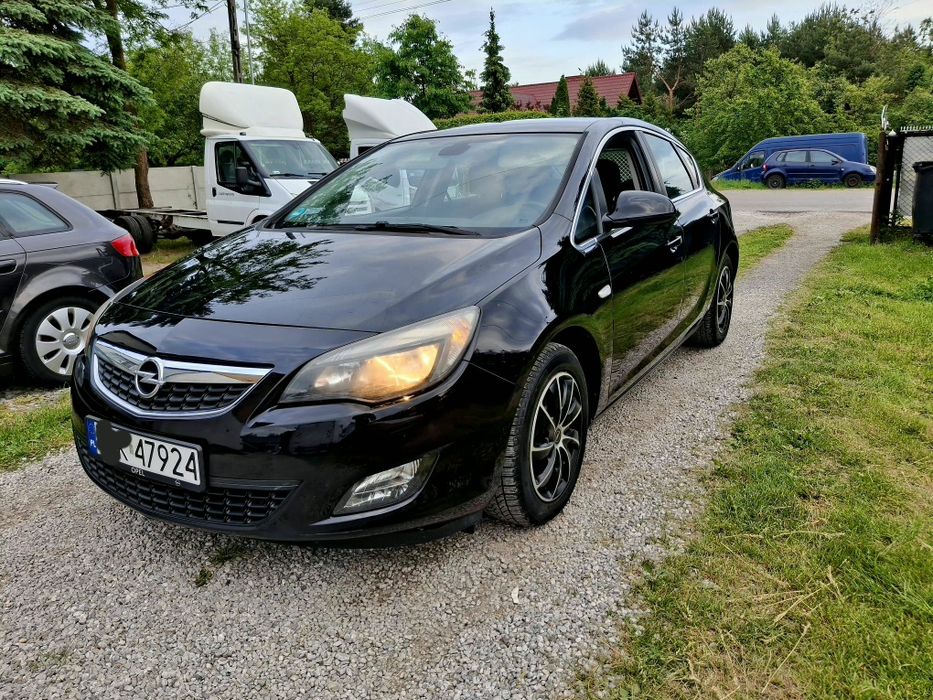 Opel Astra J 1.6 benzyna / gaz sekwencja 2010 rok