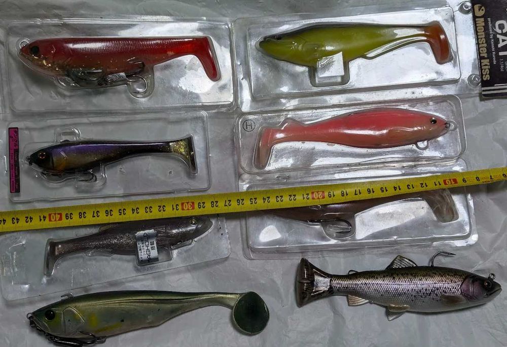 Фирменные большие силиконовые приманки Raid Japan, Megabass, Jackall