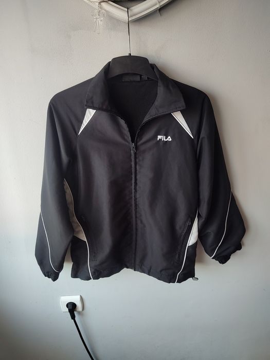 Kurtka czarna dziecięca wiosenno - jesienna Fila