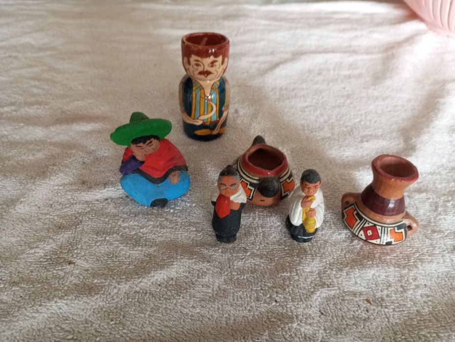 Clay Decorative Figurines and Miniatures426579692231086080