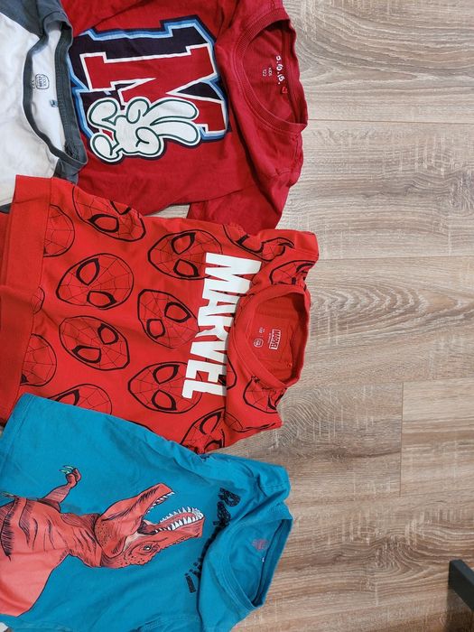 Ubrania chłopięce 122-128