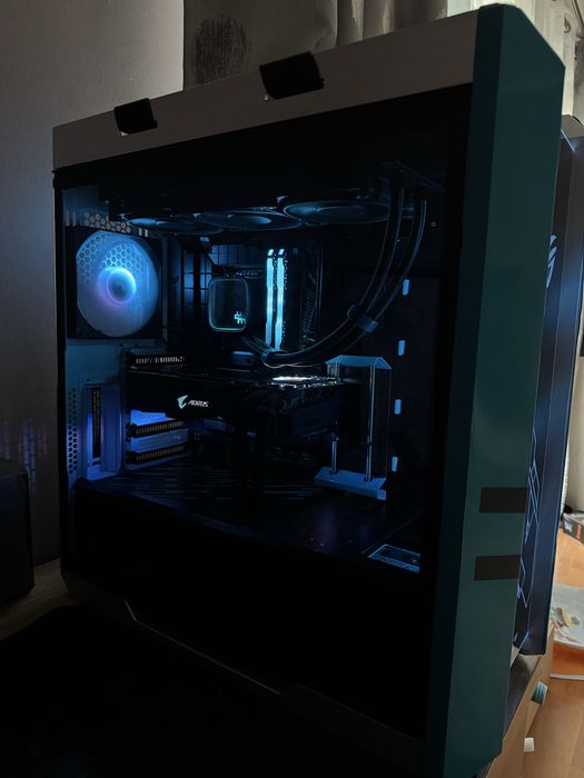 ASUS ROG White Edition Custom Black & Turquoise