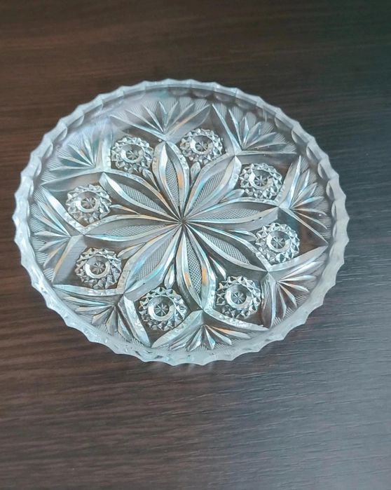 Śliczny talerzyk kryształowy PRL